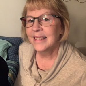 Meet your Posher, Beverly